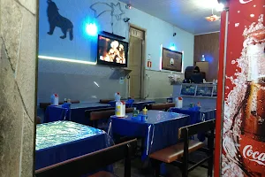 Lobos Bar image