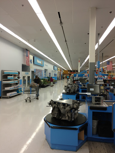 Department Store «Walmart Supercenter», reviews and photos, 141 Springfield Rd, Westfield, MA 01085, USA