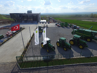 YURTTAŞLAR MOTORLU ARAÇLAR - JOHN DEERE