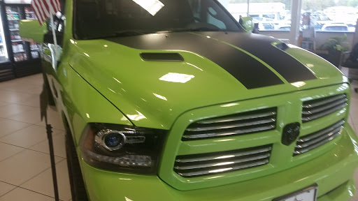 Car Dealer «Chrysler Jeep Dodge City of McKinney», reviews and photos, 700 S Central Expy, McKinney, TX 75070, USA