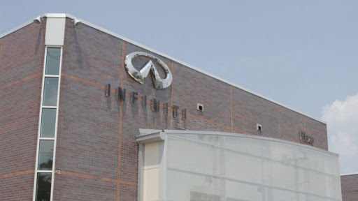 Infiniti Dealer «Plaza Infiniti», reviews and photos, 755 N New Ballas Rd, Creve Coeur, MO 63141, USA