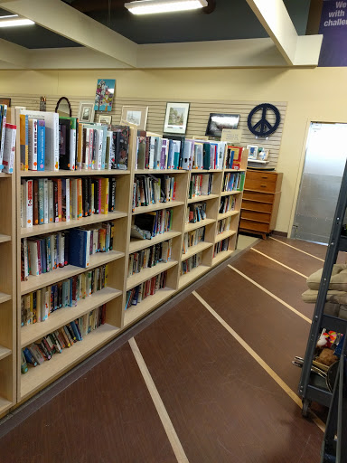 Thrift Store «Goodwill Commerce Store», reviews and photos