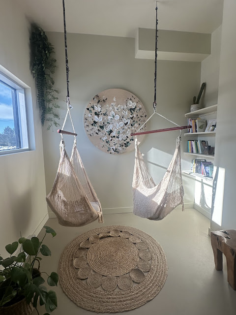 Oasis Yoga St-Nicolas Formations, Retraites, Studio