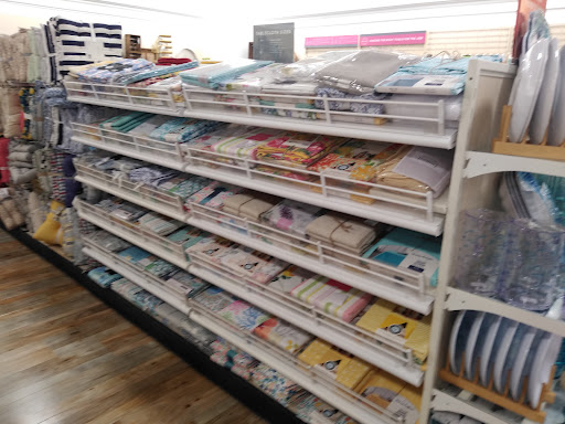 Department Store «HomeGoods», reviews and photos, 13540 Hoover Creek Blvd #900, Charlotte, NC 28273, USA