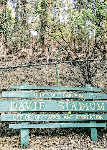 Tennis Court «Oakland Davie Tennis Stadium», reviews and photos, 198 Oak Rd, Piedmont, CA 94610, USA