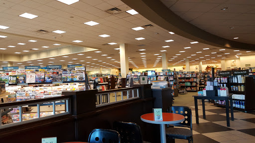 Book Store «Barnes & Noble», reviews and photos, 2540 Futura Park Way, Plainfield, IN 46168, USA