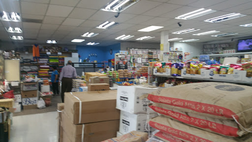 Indian Grocery Store «INDIA MARKET & SUPER EYEBROW THREADING», reviews and photos, 5203 Elkhorn Blvd, Sacramento, CA 95842, USA