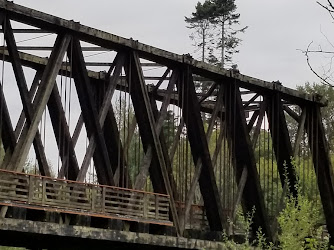 Railroad Bridge Park