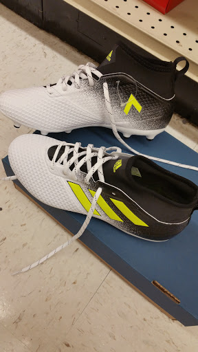 Sporting Goods Store «Academy Sports + Outdoors», reviews and photos, 2350 Gallatin Pike N, Madison, TN 37115, USA