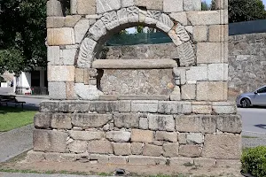 Memorial de Santo António image