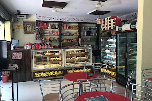 Sri Mr Bakers’s & Food Lounge image