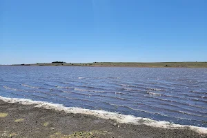 Lago De Rincon Del Bonete image