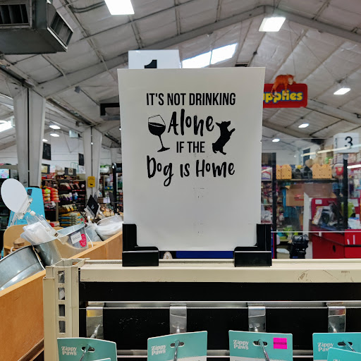 Pet Supply Store «Anaheim Feed & Pet Supply Inc», reviews and photos, 1730 N Lemon St, Anaheim, CA 92801, USA