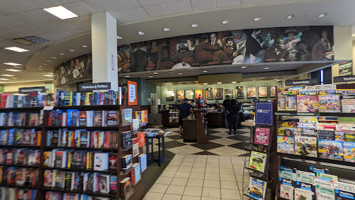 Book Store «Barnes & Noble», reviews and photos, 1446 N Litchfield Rd, Goodyear, AZ 85395, USA