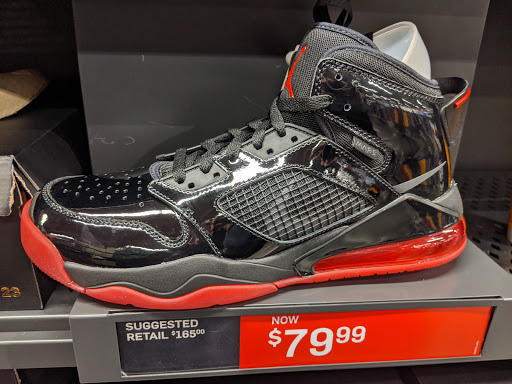 Clothing Store «Nike Factory Store», reviews and photos, 2350 Grand Cypress Dr #350, Wesley Chapel, FL 33544, USA