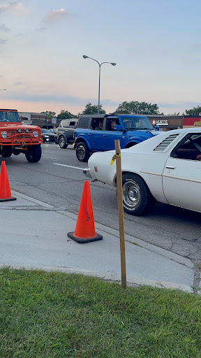 Mexican Restaurant «Chipotle Mexican Grill», reviews and photos, 32824 Woodward Ave, Royal Oak, MI 48068, USA