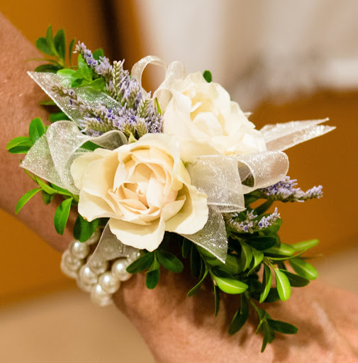 Florist «Sedgefield Florist», reviews and photos, 5002 High Point Rd a, Greensboro, NC 27407, USA