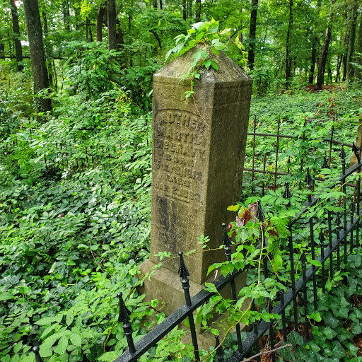 Cemetery «Crest Lawn Memorial Park», reviews and photos, 2000 Marietta Blvd NW, Atlanta, GA 30318, USA