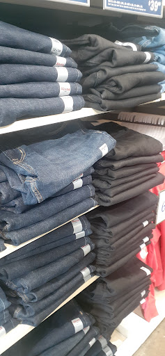 Clothing Store «Old Navy», reviews and photos, 1949 E Camelback Rd, Phoenix, AZ 85016, USA