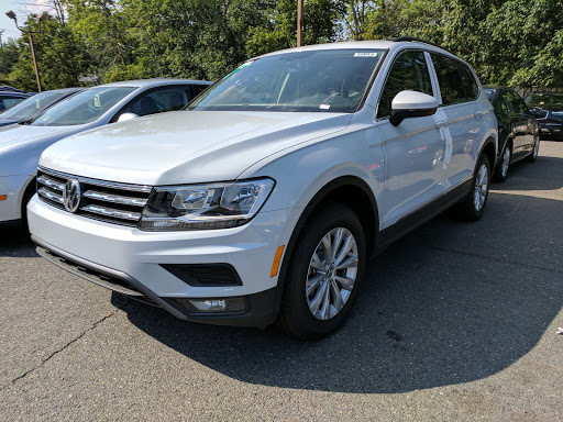 Volkswagen Dealer «Fairfax Volkswagen», reviews and photos, 11050 Fairfax Blvd, Fairfax, VA 22030, USA