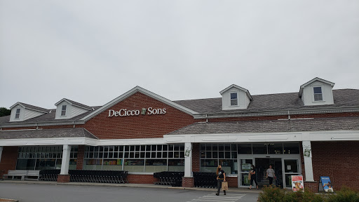 Grocery Store «DeCicco & Sons», reviews and photos, 230 Saw Mill River Rd, Millwood, NY 10546, USA
