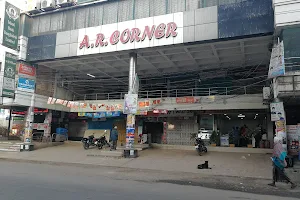 A. R. Corner image
