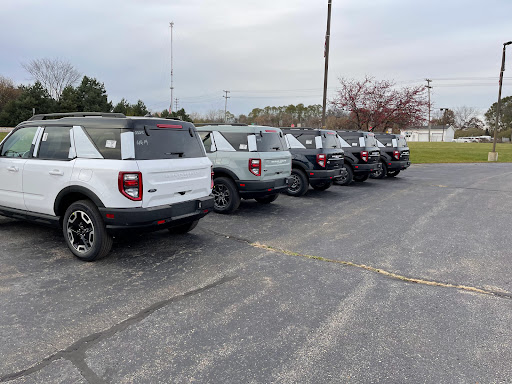 Car Dealer «Szott Ford», reviews and photos, 8800 E Holly Rd, Holly, MI 48442, USA