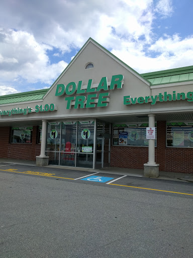 Dollar Tree, 276 State St, Brewer, ME 04412, USA, 