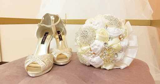 Bridal Shop «Sweet Romance Bridal Boutique», reviews and photos, 12121 Westheimer Rd #102, Houston, TX 77077, USA