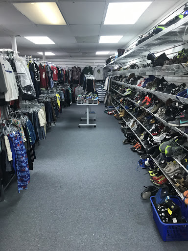 Consignment Shop «Pik Pok Consignment Shop», reviews and photos, 661 Atlantic City Blvd # 6, Bayville, NJ 08721, USA