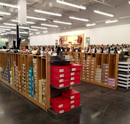 Shoe Store «DSW Designer Shoe Warehouse», reviews and photos, 43598 Christy St, Fremont, CA 94538, USA