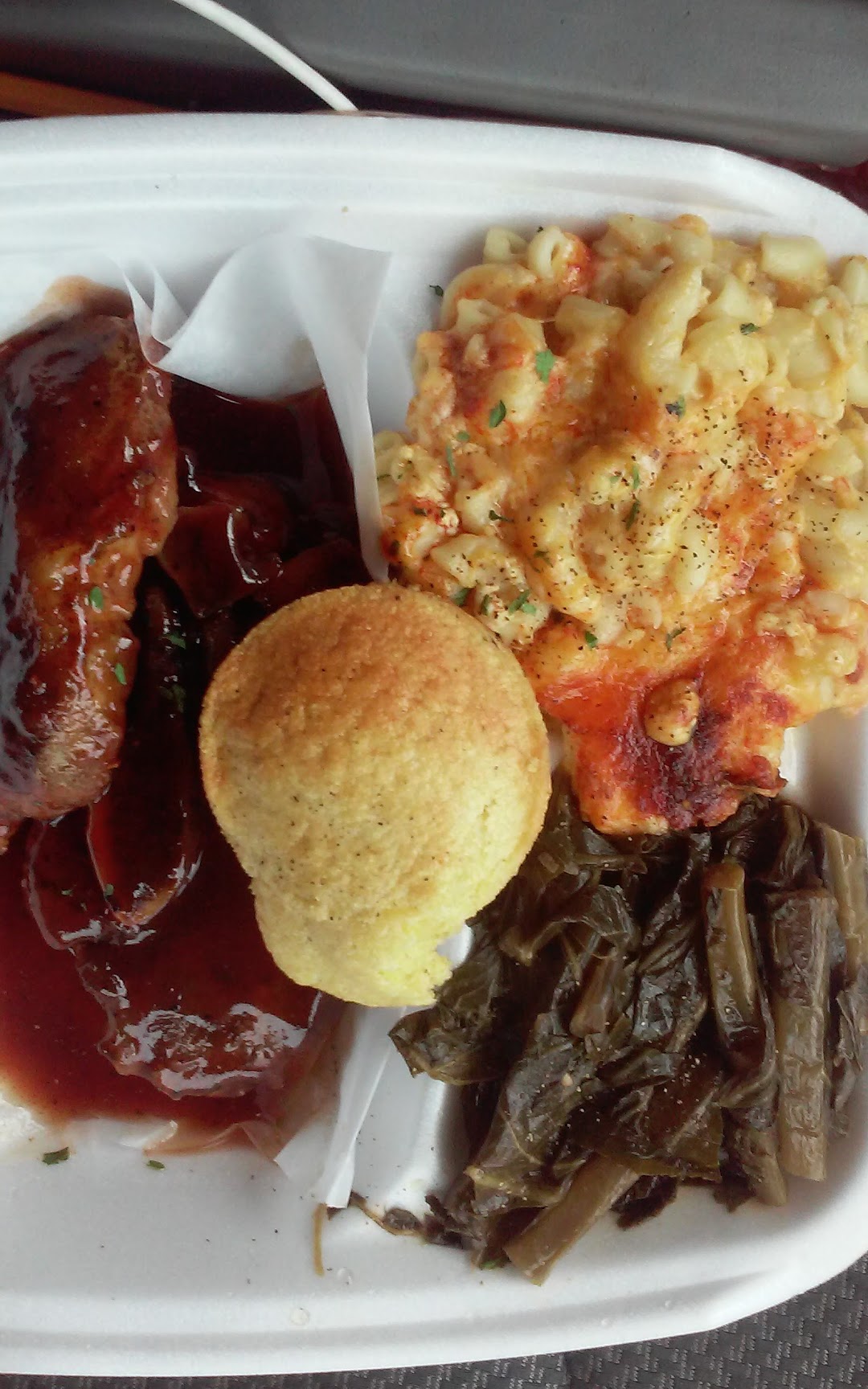Heights Soul Food and Grill