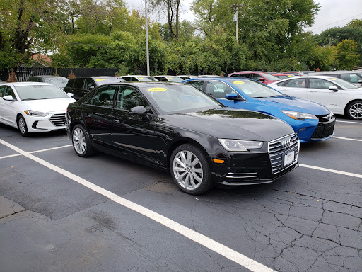 Used Car Dealer «Hertz Car Sales St. Louis», reviews and photos, 1285 N Hwy 67, Florissant, MO 63031, USA