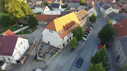 Weisser Schwan – Gro&szlig; B&ouml;rnecke
