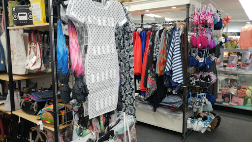 Pharmacy «Briargrove Pharmacy & Gifts», reviews and photos, 6435 San Felipe St, Houston, TX 77057, USA