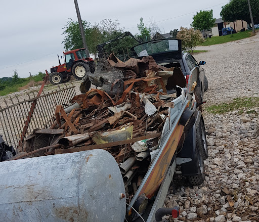 Photo 1 - Laporte récupération Cantal