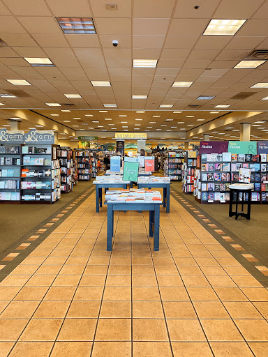 Book Store «Barnes & Noble», reviews and photos, 26751 Aliso Creek Rd, Aliso Viejo, CA 92656, USA