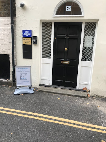 Comments and reviews of The Physio Box Kensington