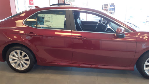 Toyota Dealer «Sloane Toyota of Glenside», reviews and photos, 503 N Easton Rd, Glenside, PA 19038, USA