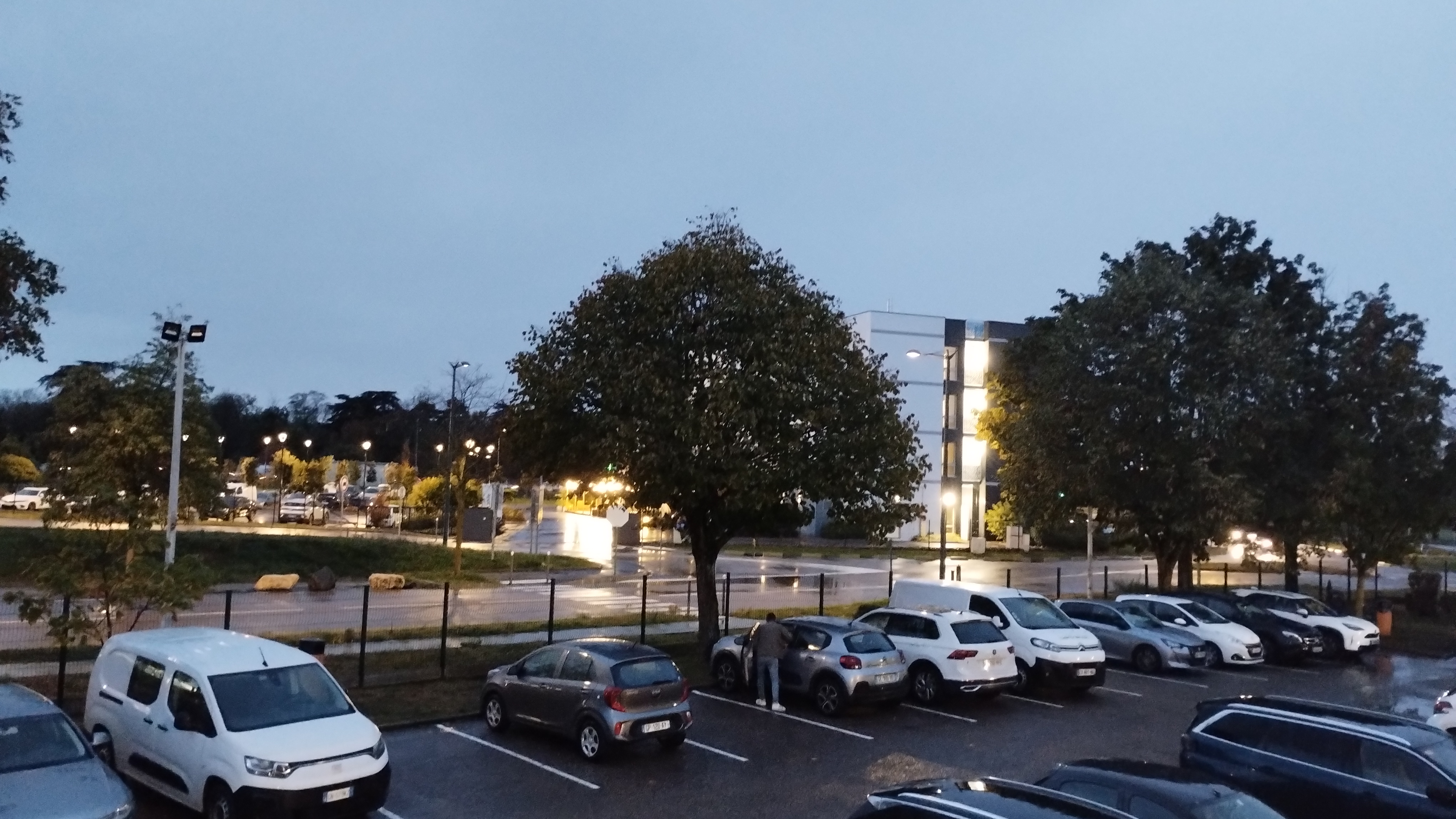 Photo n° 1 de l'avis de satheesh.t fait le 22/10/2023 à 07:04