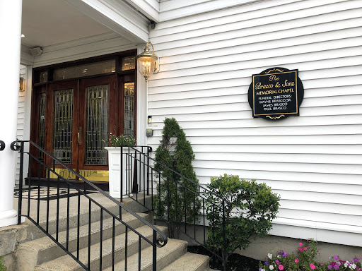 Funeral Home «Brasco & Sons Memorial Chapels», reviews and photos, 773 Moody St, Waltham, MA 02453, USA