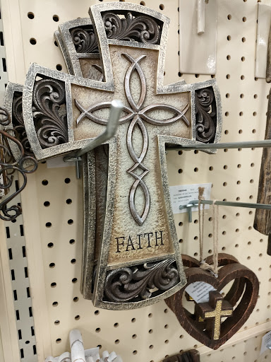 Craft Store «Hobby Lobby», reviews and photos, 1525 S Willow St, Manchester, NH 03103, USA