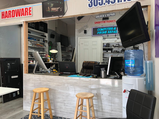 Computer Store «SMARTFIXTRONICS, Computer Phone Repair & SIM card Services.», reviews and photos, 7135 Collins Ave, Miami Beach, FL 33141, USA