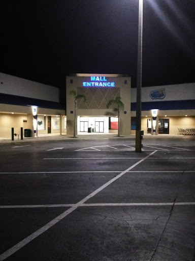 Shopping Mall «Sunshine Park Mall», reviews and photos, 2400 S Ridgewood Ave, South Daytona, FL 32119, USA