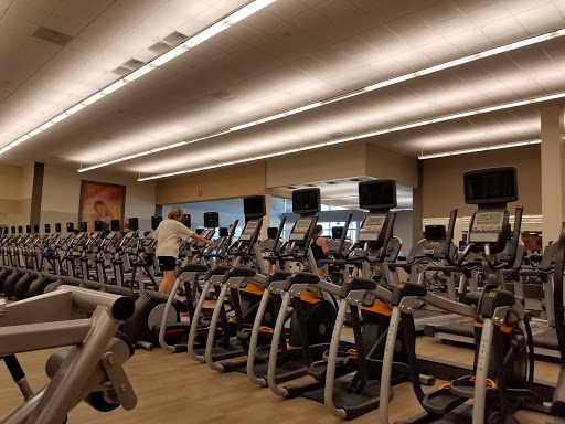 Gym «LA Fitness», reviews and photos, 5320 E Bay Dr, Clearwater, FL 33764, USA
