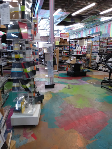 Art Supply Store «Artist & Craftsman Supply Kansas City», reviews and photos, 229 Southwest Blvd, Kansas City, MO 64108, USA