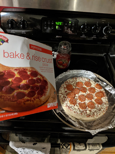 Grocery Store «Hannaford Supermarket», reviews and photos, 505 Pleasant St, Bristol, NH 03222, USA