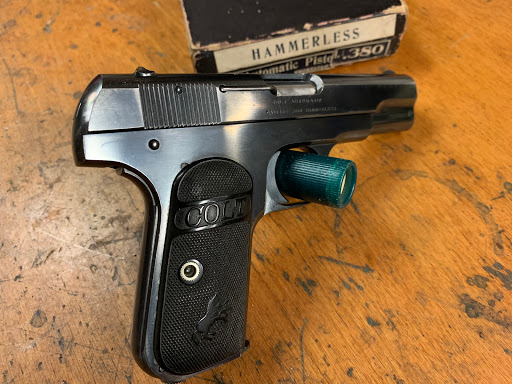 Gun Shop «Bergen Sporting Goods», reviews and photos, 649 Bergen Blvd, Ridgefield, NJ 07657, USA