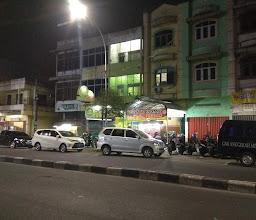 Sate Padang Alfresco photo