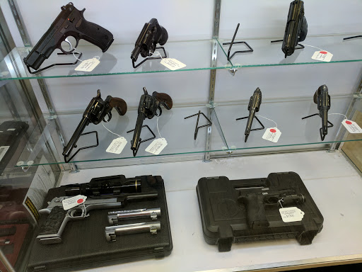 Gun Shop «Cordelia Gun Exchange», reviews and photos, 4733 Central Way, Fairfield, CA 94534, USA